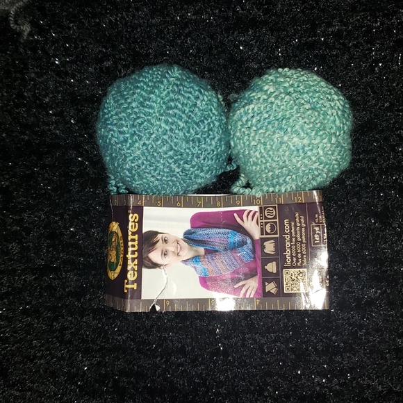 Bundle of miscellaneous yarn (as is) - Picture 6 of 7